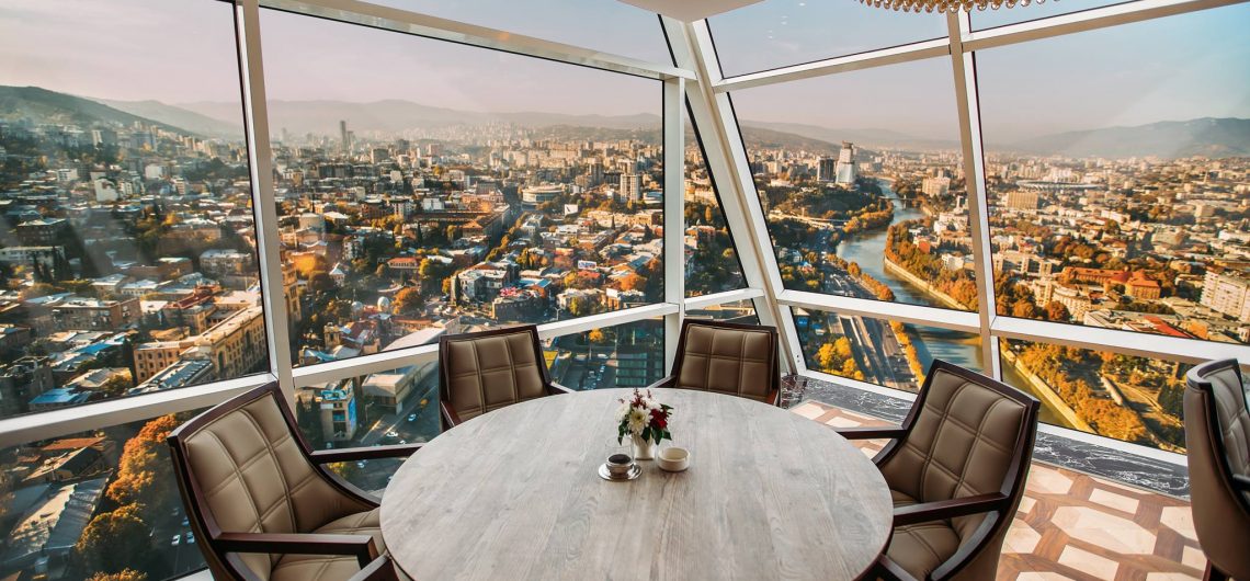 XEME Restaurant & Bar