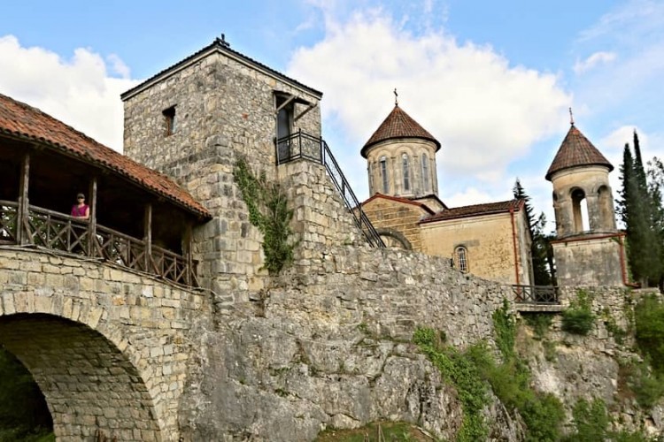 Motsameta Monastery