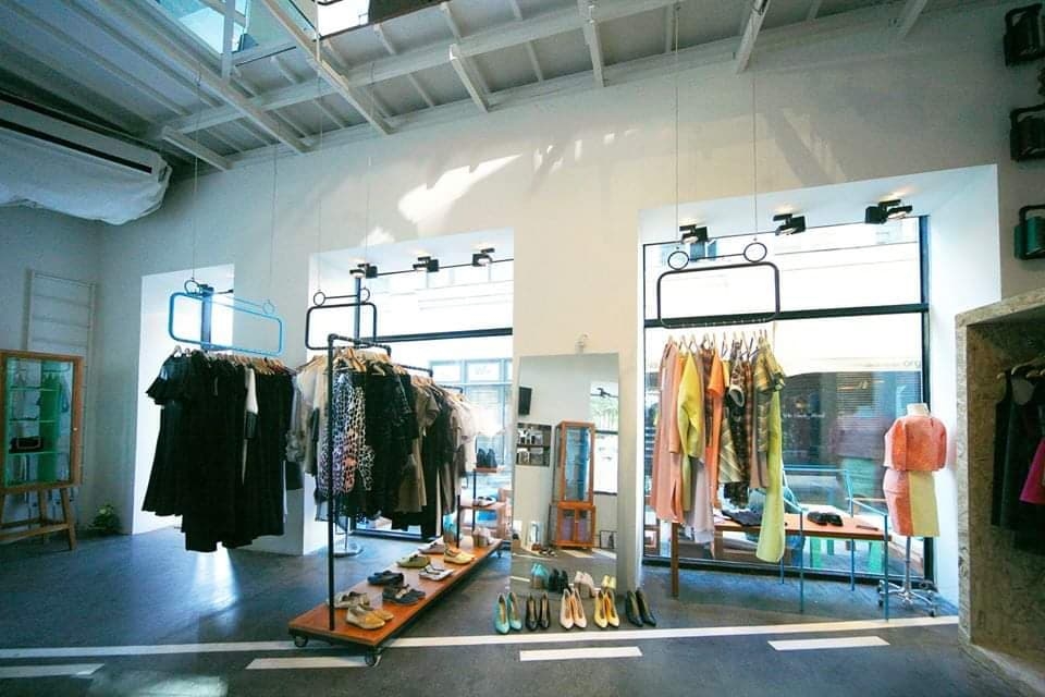 FLABOUR CONCEPT STORE