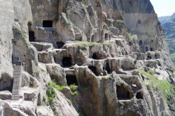 Vardzia