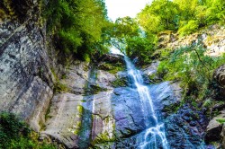 Makhuntseti waterfalls