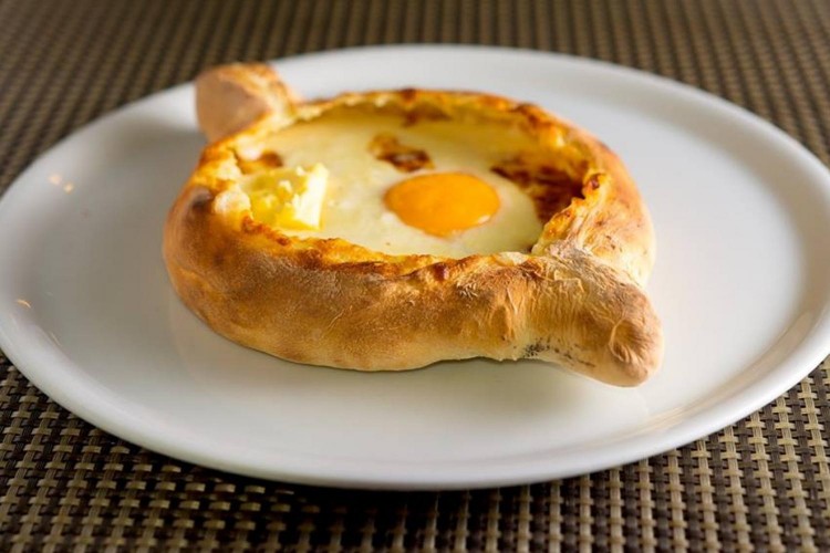 Khachapuri