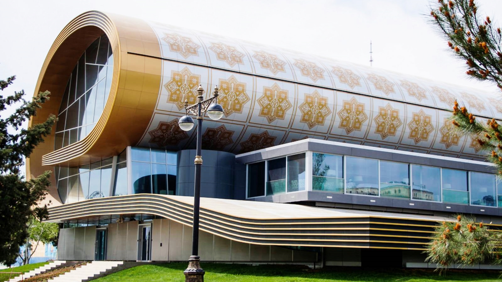 Azerbaijan Carpet Museum