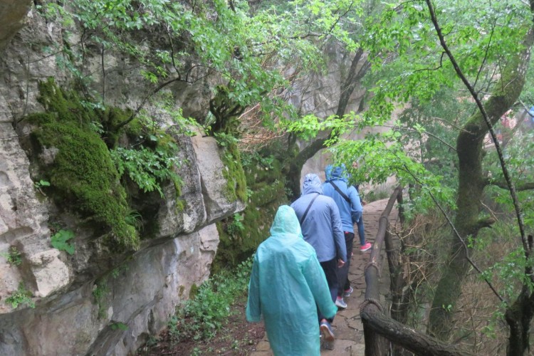 Sataplia and Prometheus Caves Group Tour